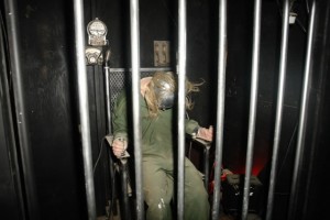 the-haunted-barn-2013-b1